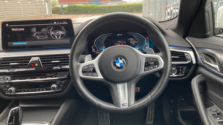 BMW 5 Series 530e M Sport 4dr Auto Saloon